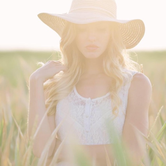 Meet your Posher, Jaimie - Picture 3 of 7